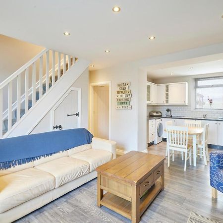 Host & Stay - Kurnell Cottage Стейтес Экстерьер фото